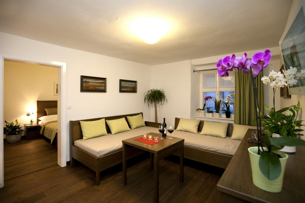 Hotel Supina *